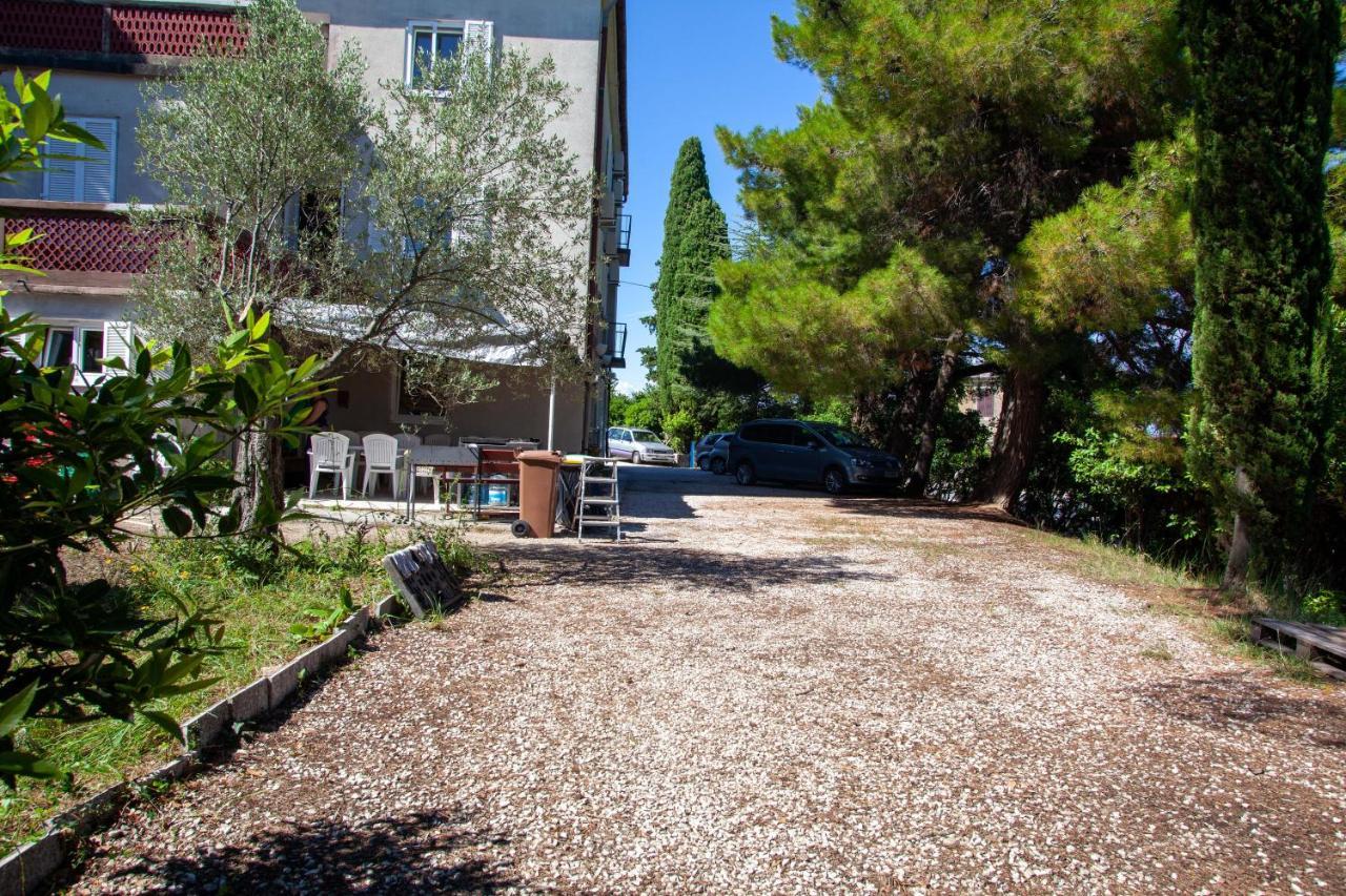 Hostel Trobenta In Oblak Portorož Exteriör bild