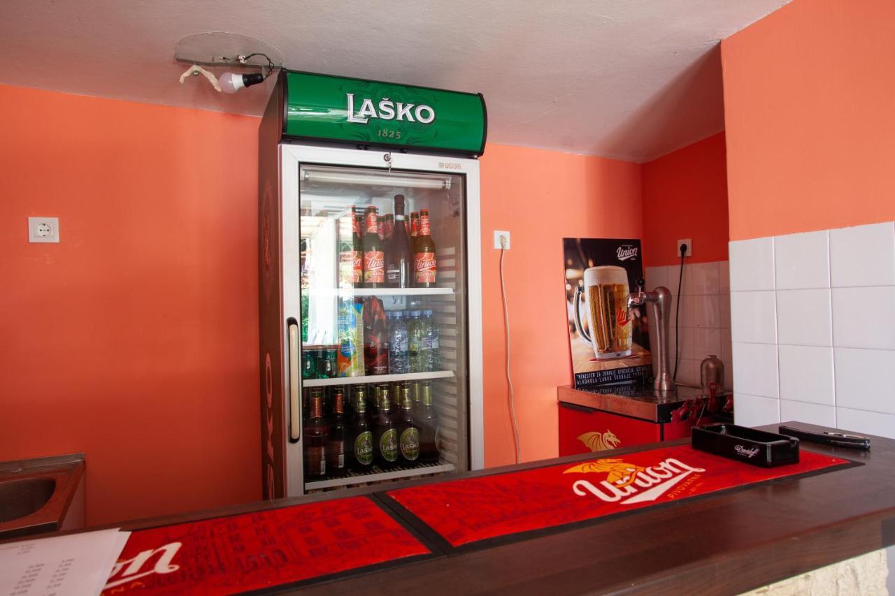 Hostel Trobenta In Oblak Portorož Exteriör bild